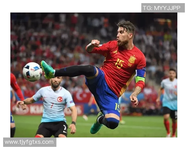 土耳其足球现役球星风采解析及其在国际赛场的表现